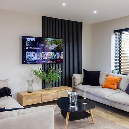 Charming 3-Bed House With 1 Parking Space Canterbury Exterior photo